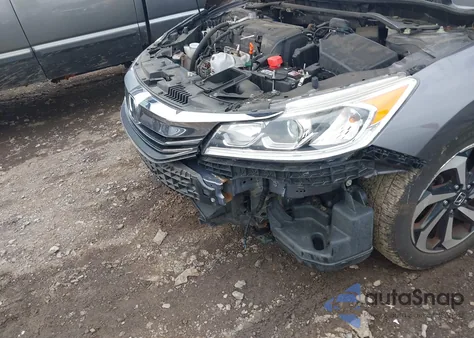 2017 Honda Accord Ex-L z USA, uszkodzony, nr VIN 1HGCR2F86HA169751